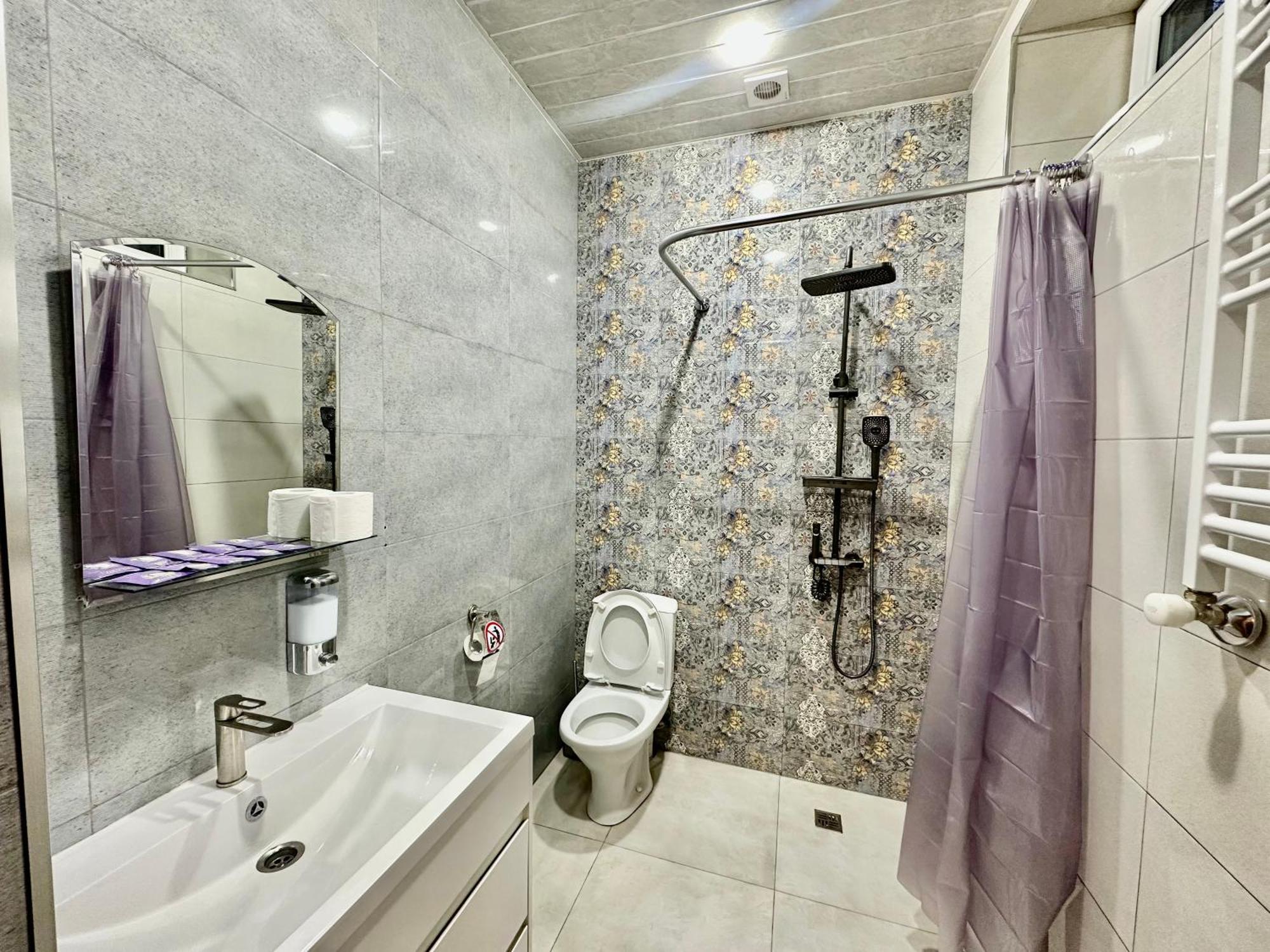 Bjni Tadevosyan Guest House מראה חיצוני תמונה