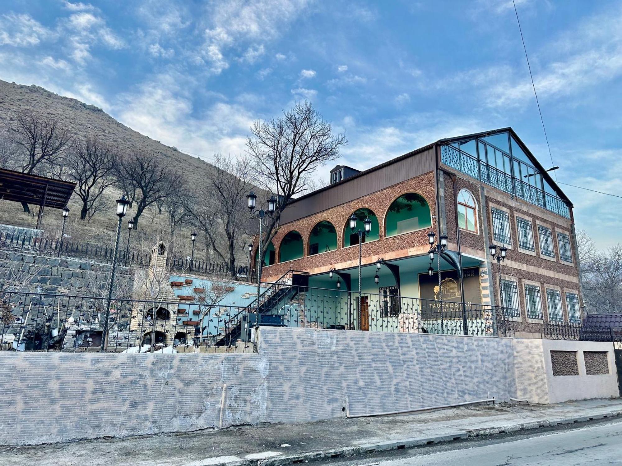 Bjni Tadevosyan Guest House מראה חיצוני תמונה